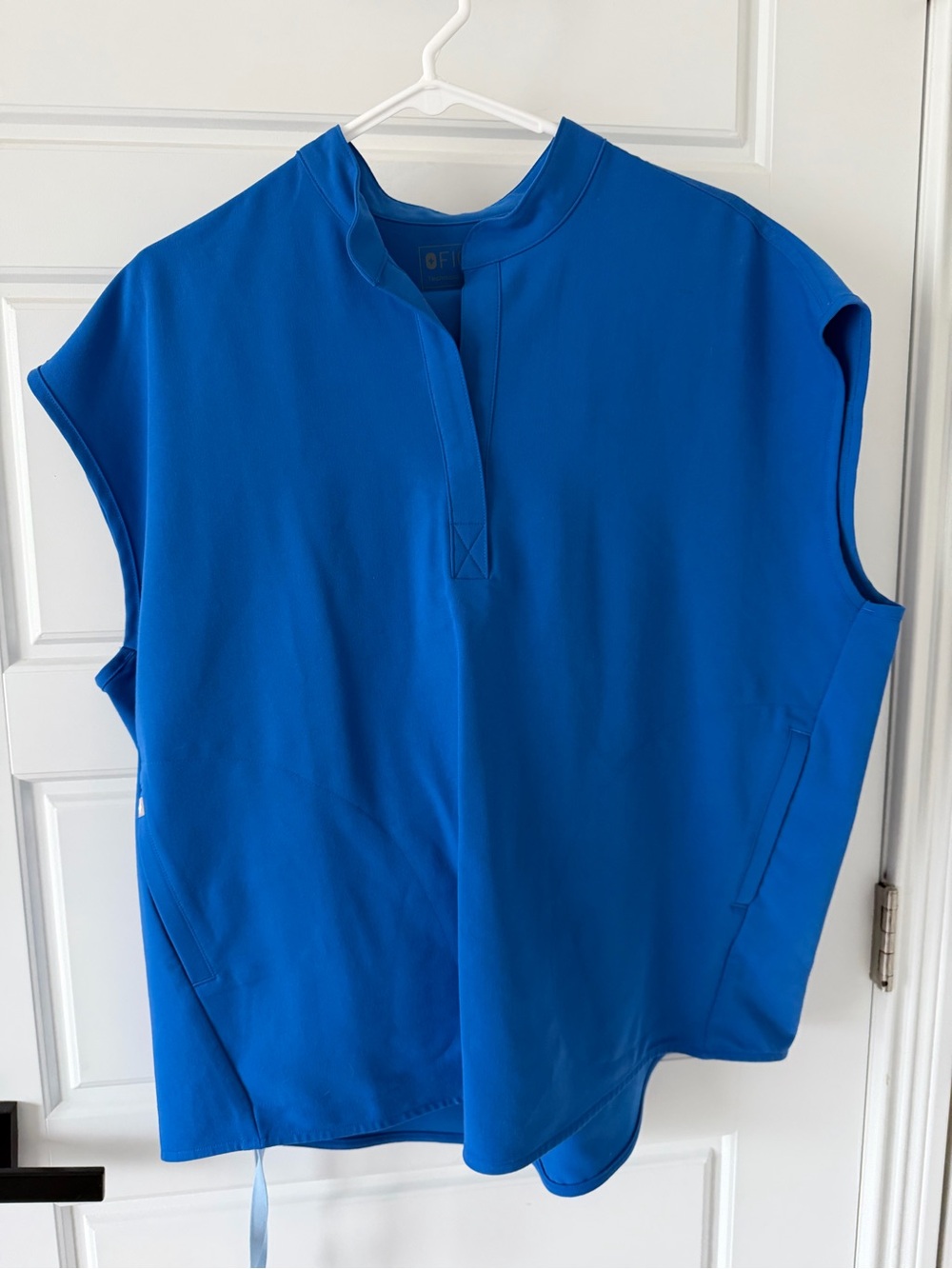 Figs Women's Royal Blue Scrub set